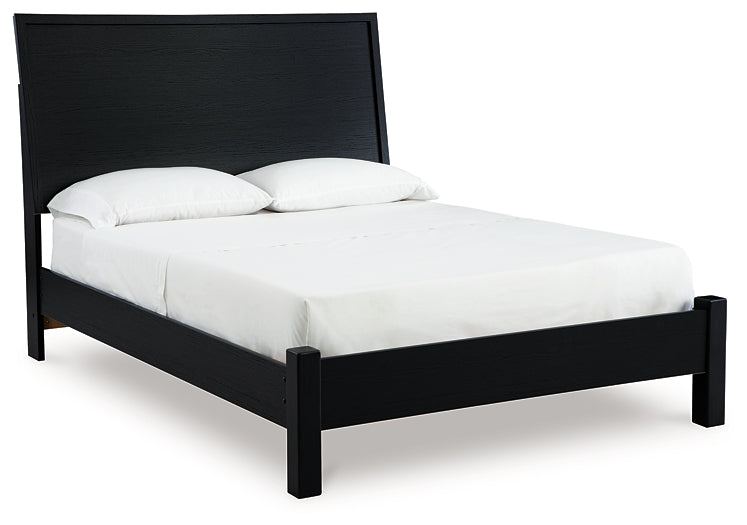 Danziar  Panel Bed