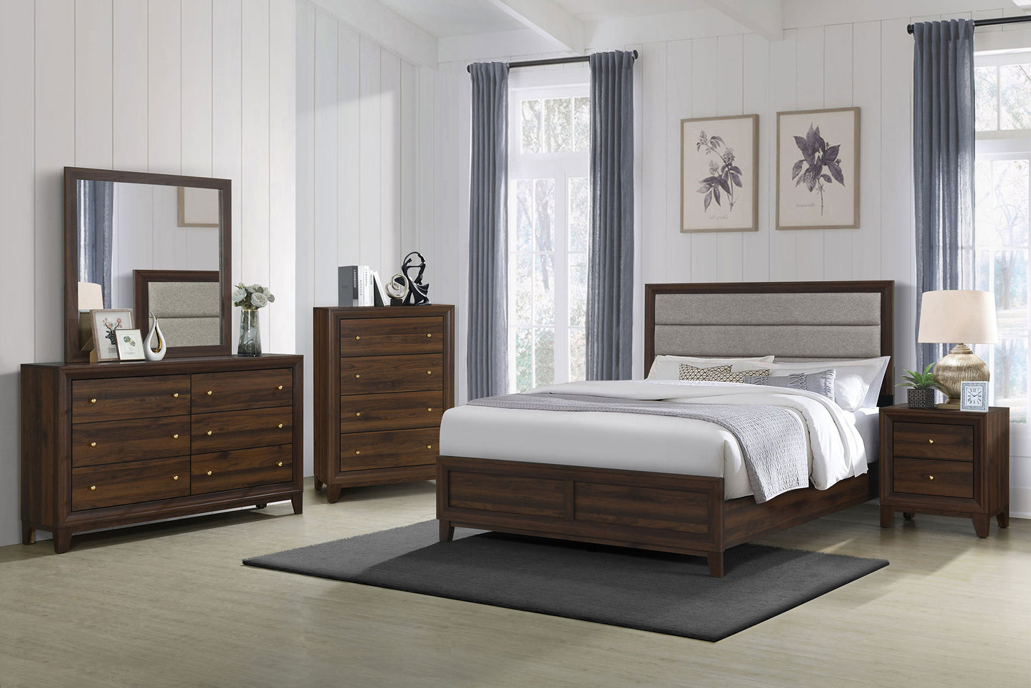 Welsley 5-piece Queen Bedroom Set Walnut